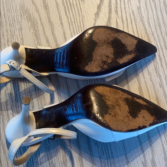 L’autre Chose cream low sling back pumps. Size 6.5 - Picture 4 of 4